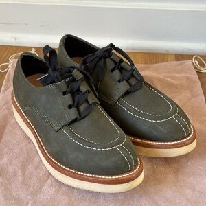 TWO THOUSAND NEVER Dress Shoes Men’s SIZE 6 Women’s 7